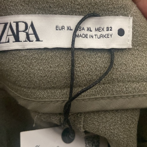 NWT Zara high waist pleated pants - Picture 3 of 4